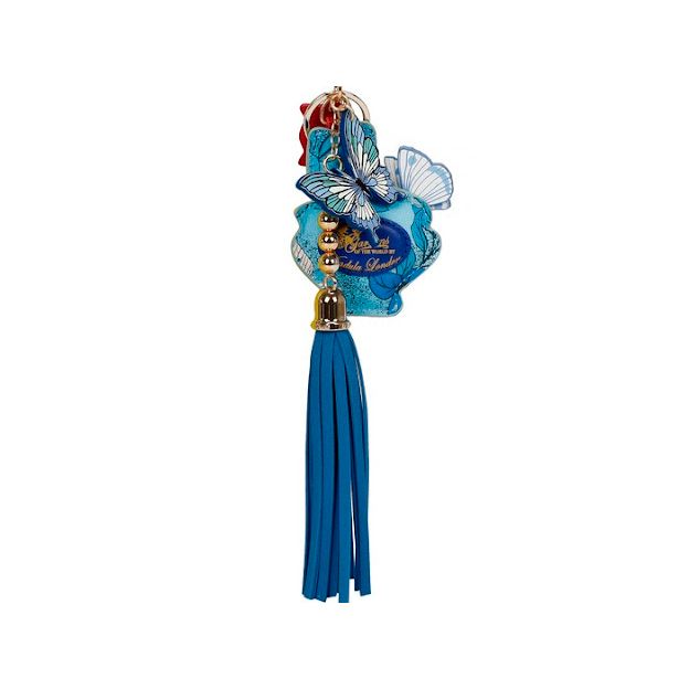 Vendula Gardens of the world Greece key charm