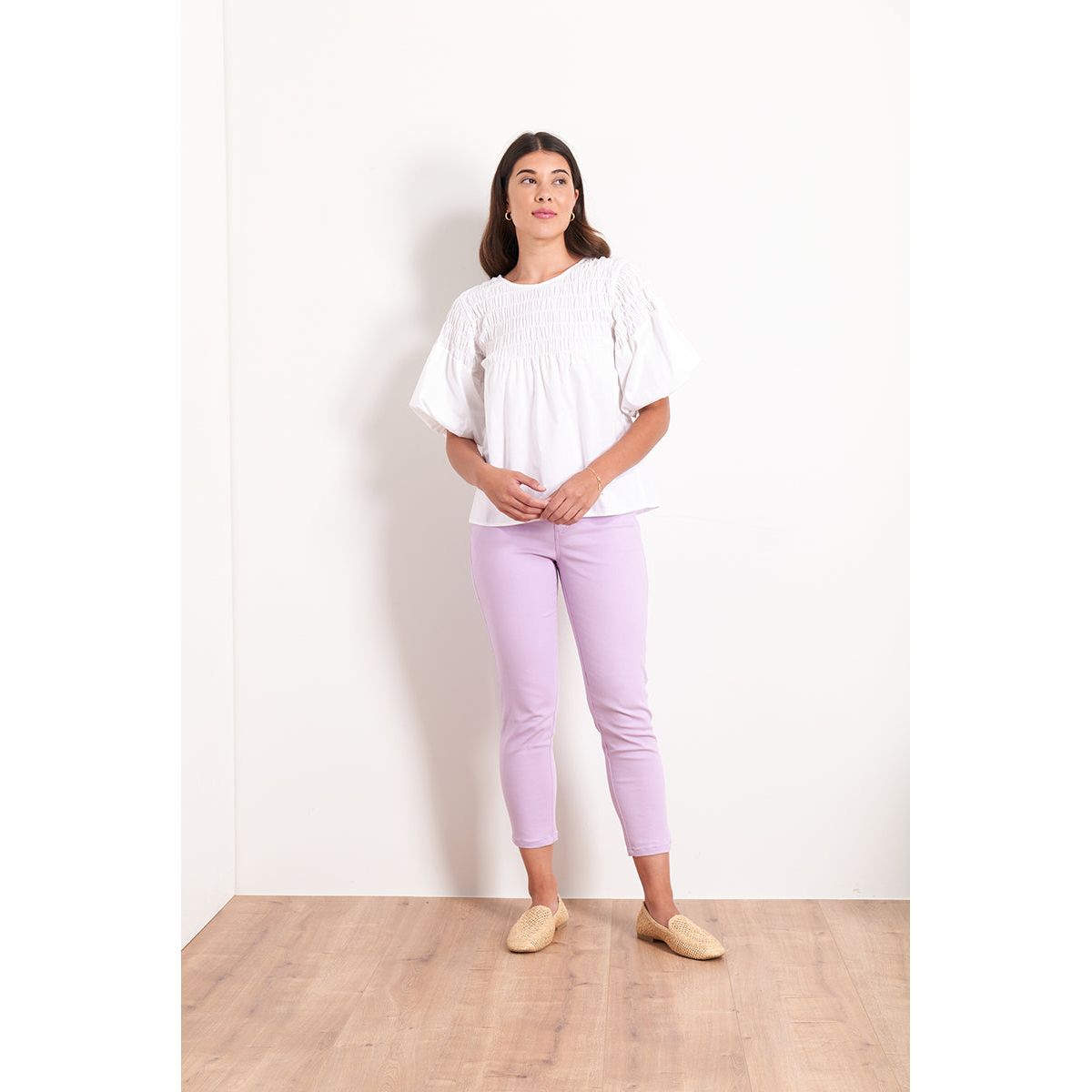 Foil to be Shir Top White