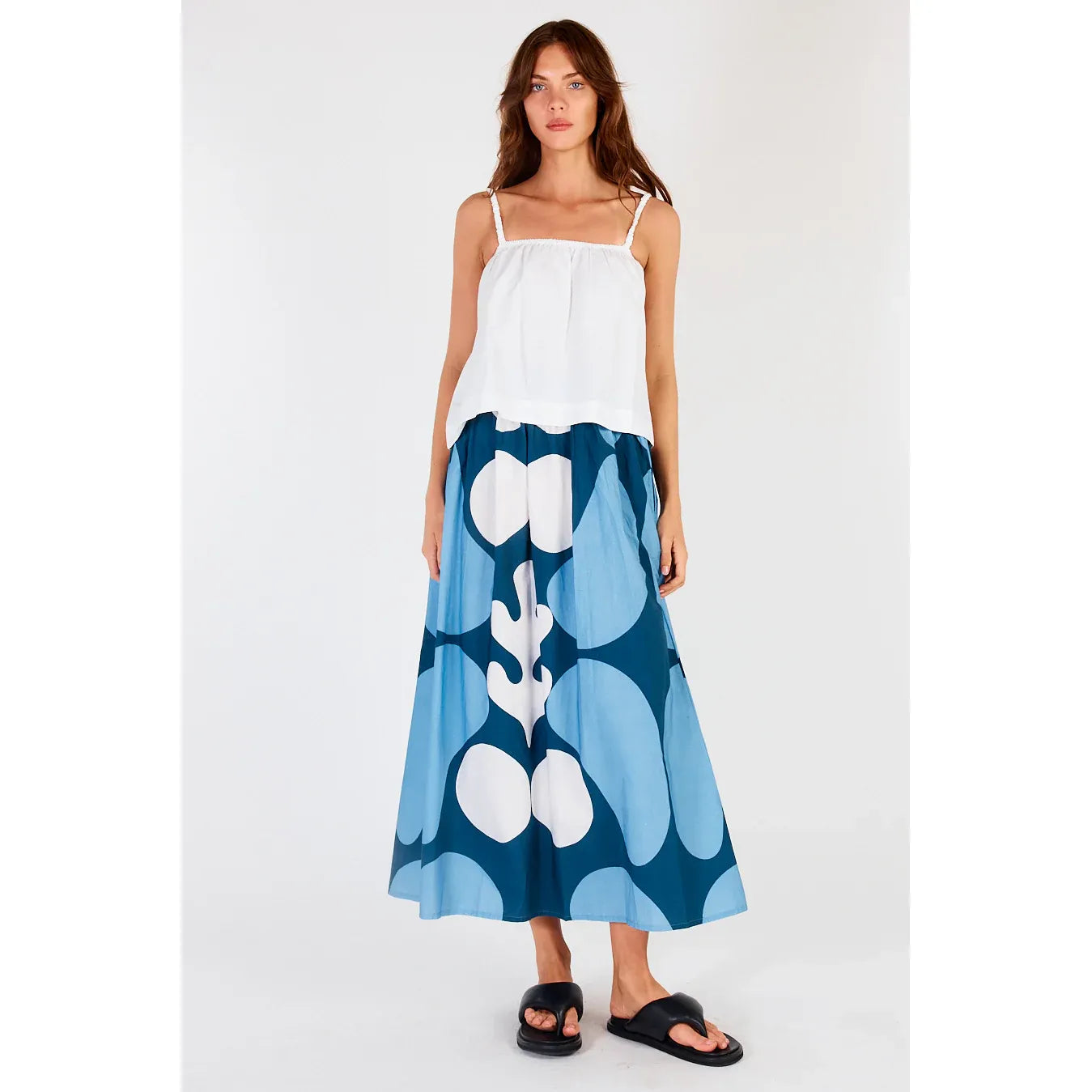 Itami Elsa skirt (Negrita pink or blue)