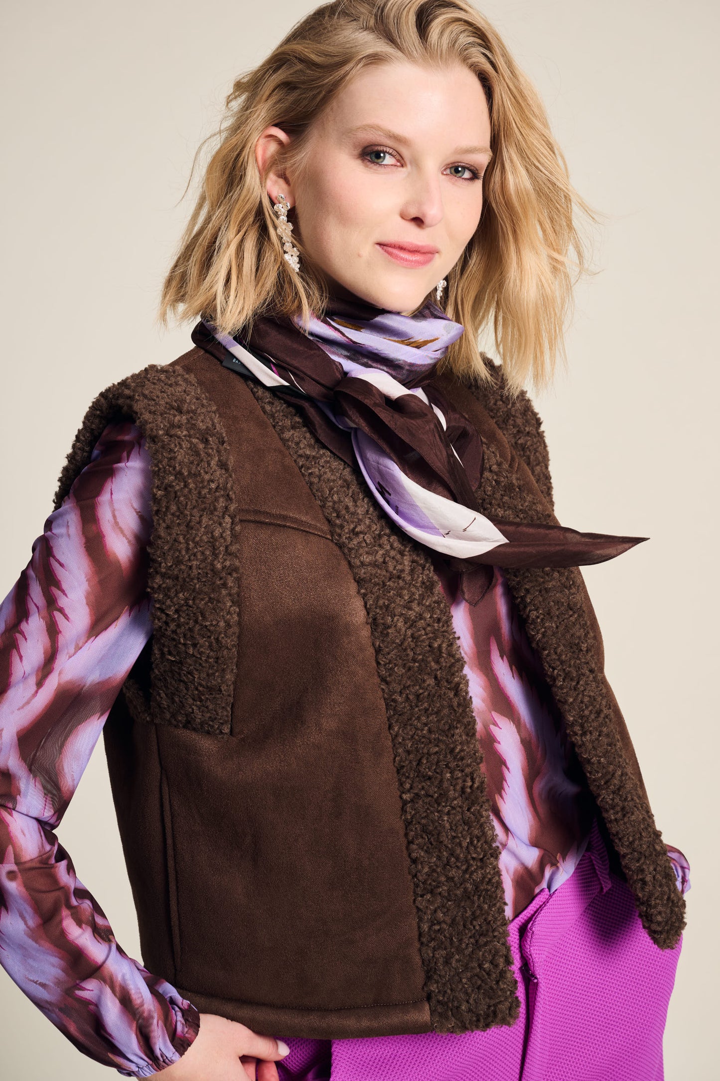 POM Lammy Brown Vest