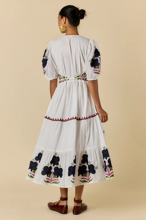Rubyyaya Alcaraz Maxi White
