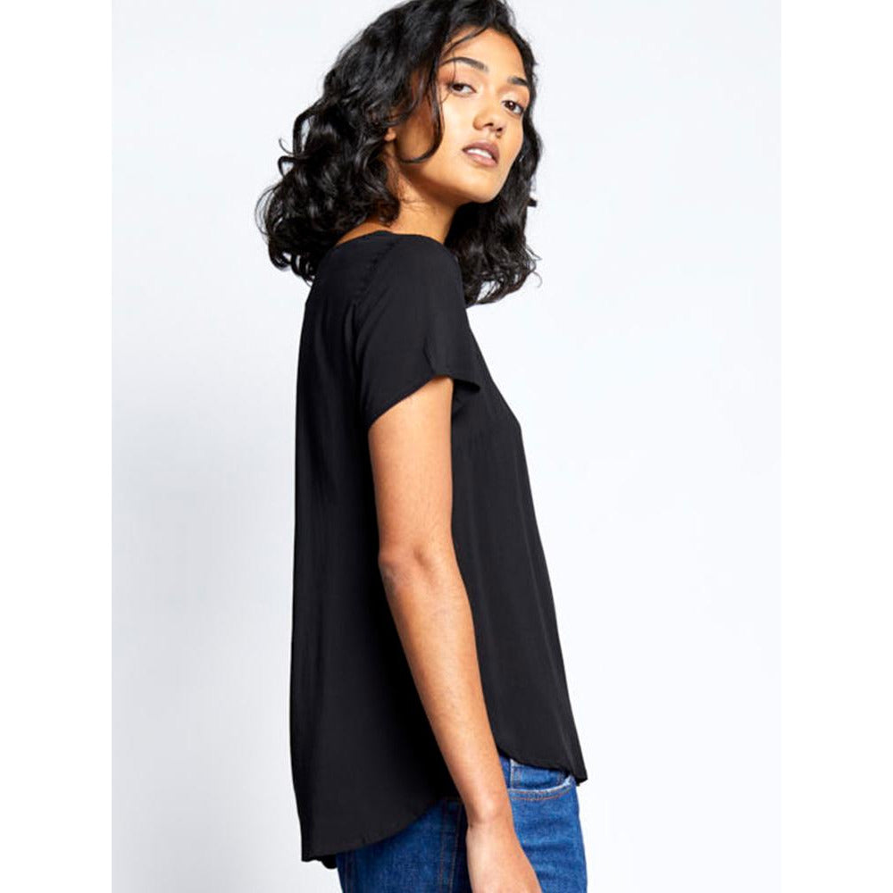 TOTEM TEEP BLOUSE BLACK