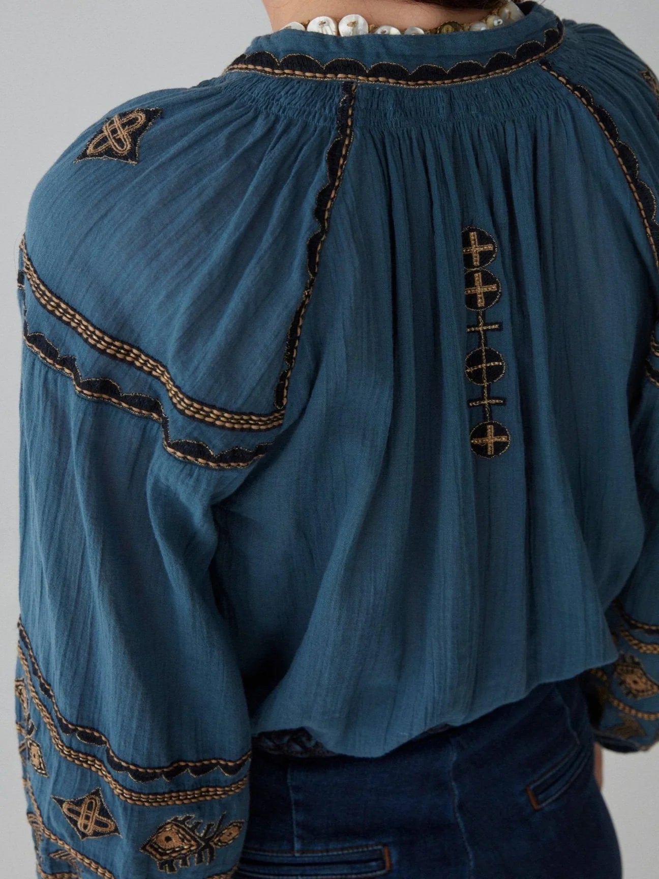 Maison Hotel Audrey Blouse (dipinto blu or Nuvola)