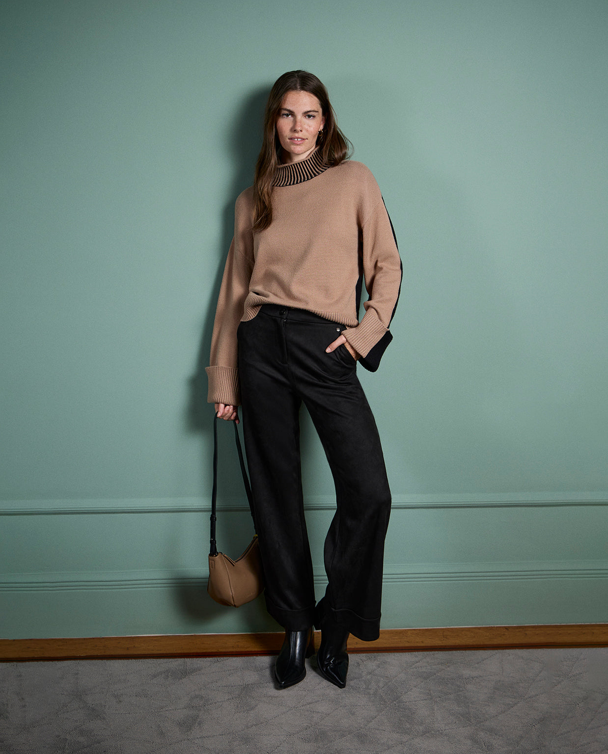 Surkana High neck sweater