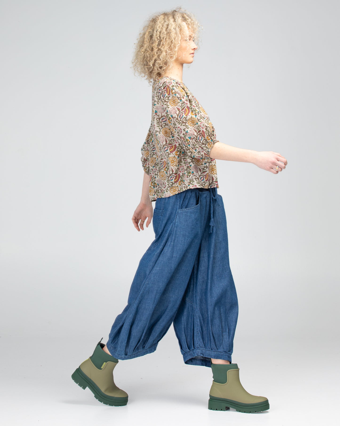 Boom Shankar Mid wash Denim Guru Pant
