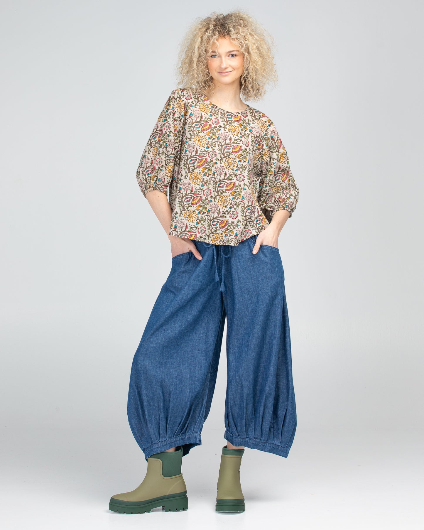 Boom Shankar Mid wash Denim Guru Pant