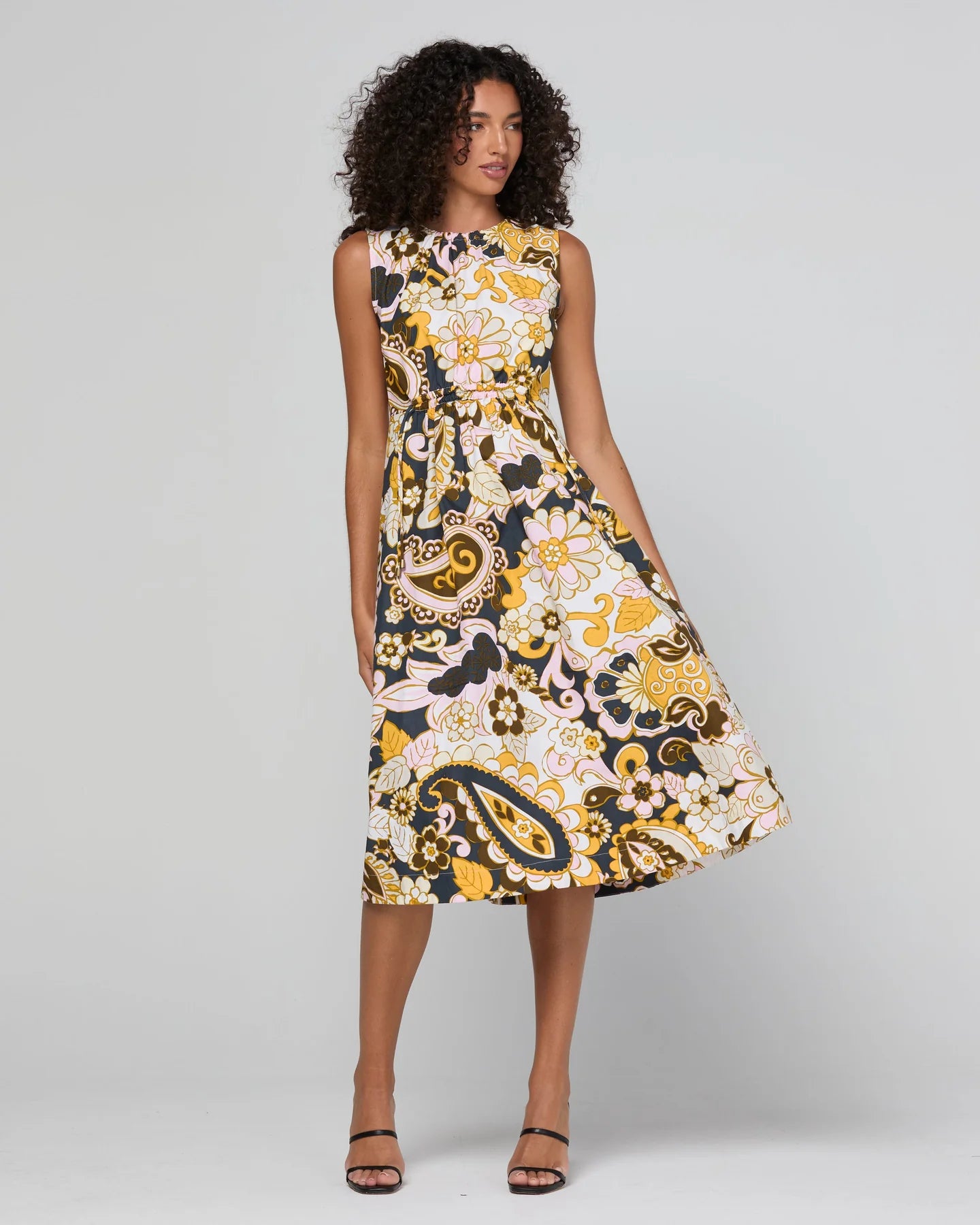 Boom Shankar Carmen Dress Thema