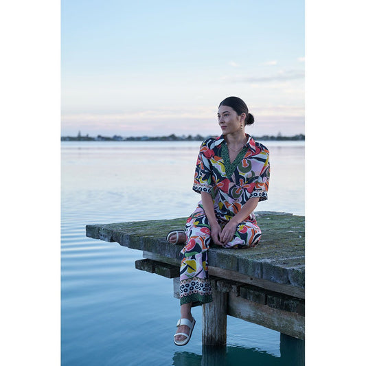Foil Feature Act Pant (Perennial, Gardenia or Wild flower)
