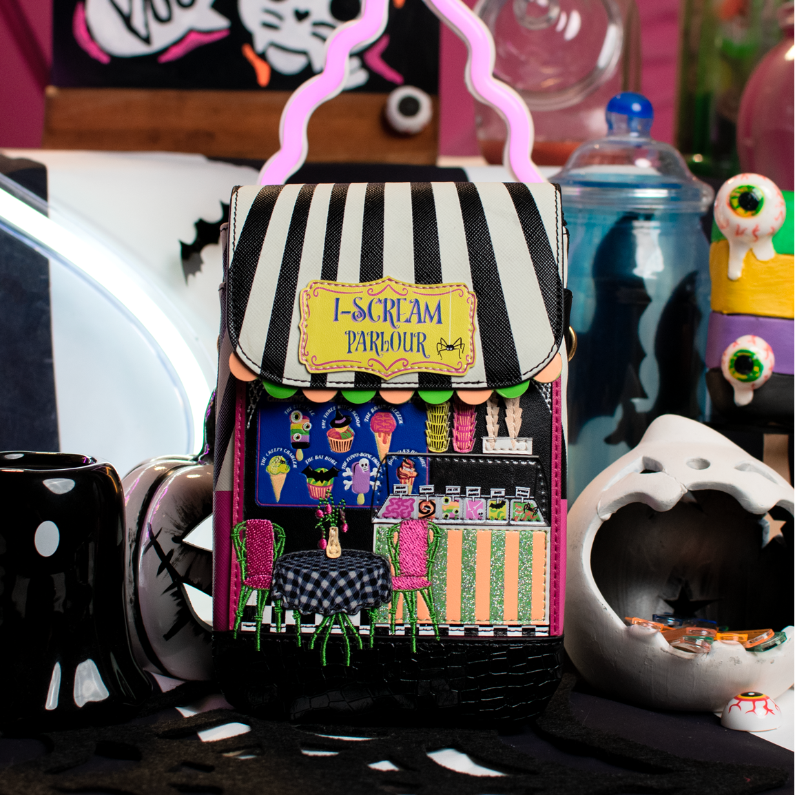 Vendula I scream Parlour Phone Pouch