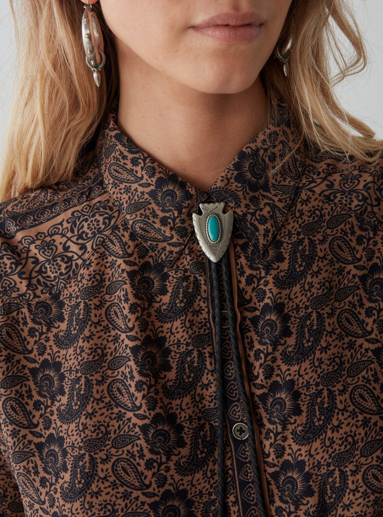 Maison Hotel Etta Blouse (black pepper)