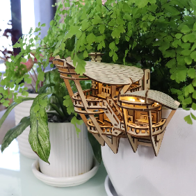 Tiny Treehouse