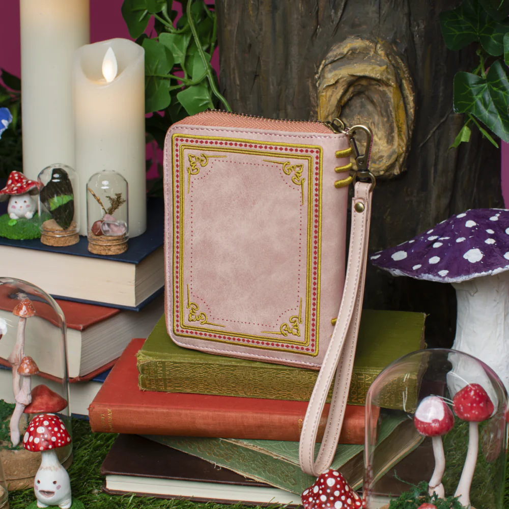 Vendula Bookshelf Boulevard Coin Purse