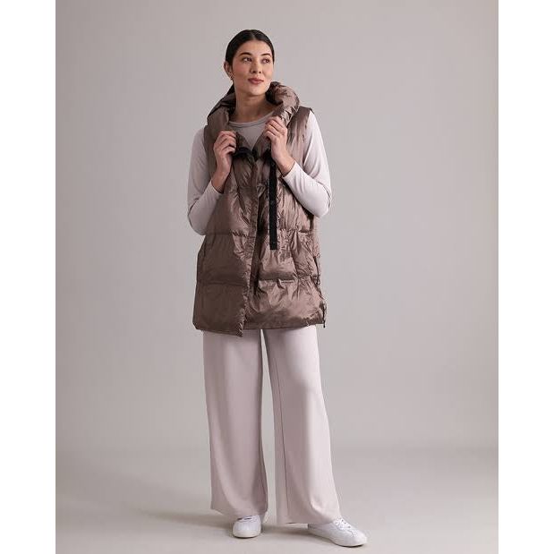 Foil Right Puff Vest Mocha
