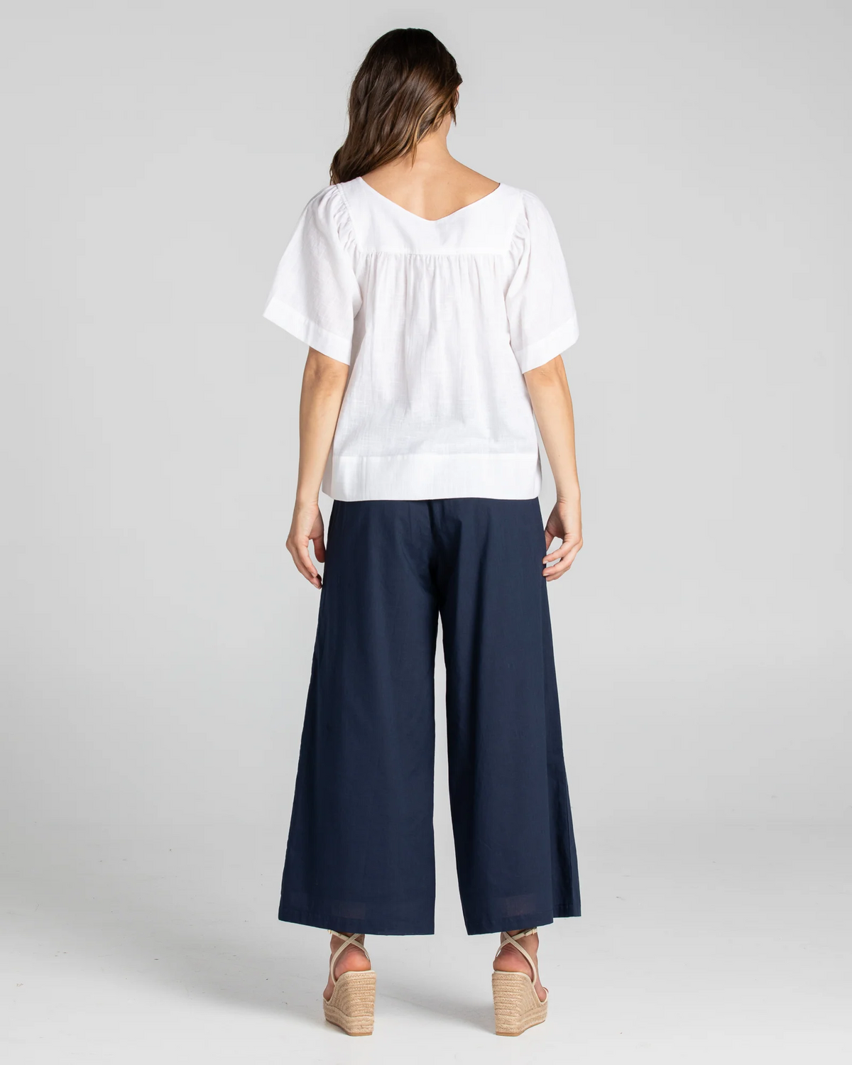 Boom Shankar Basics Freya Top ~ White / Black