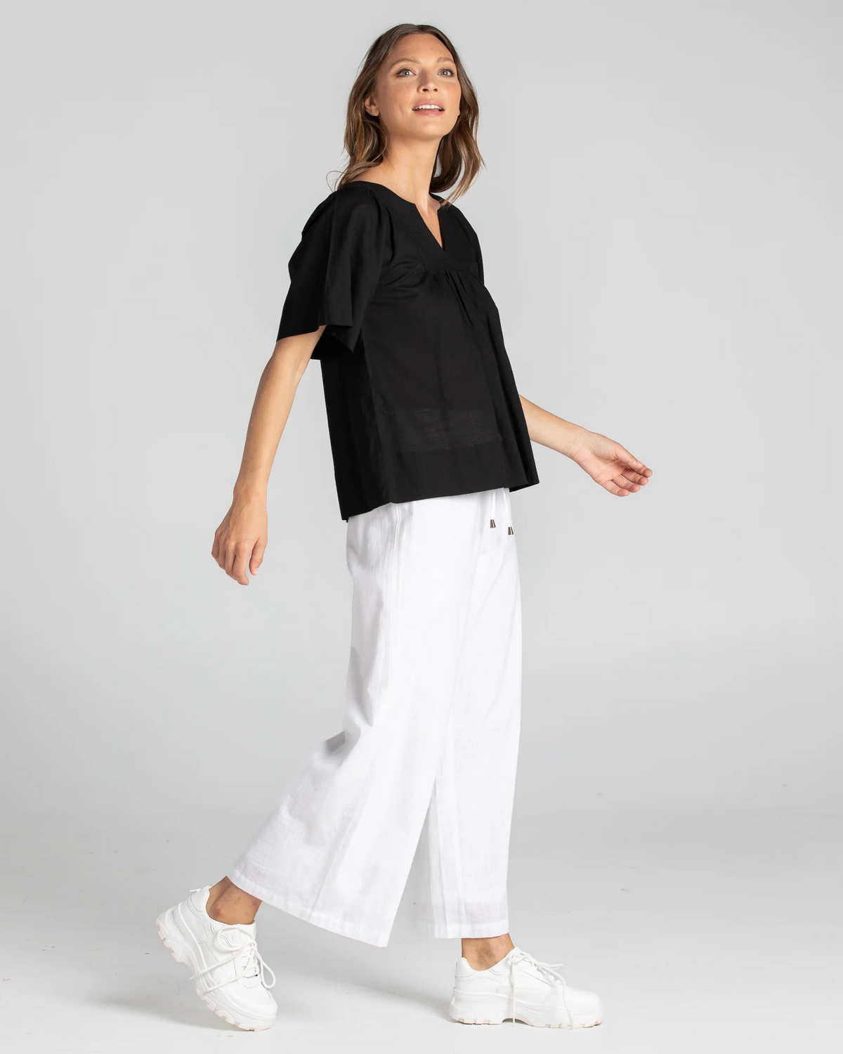 Boom Shankar Basics Freya Top ~ White / Black
