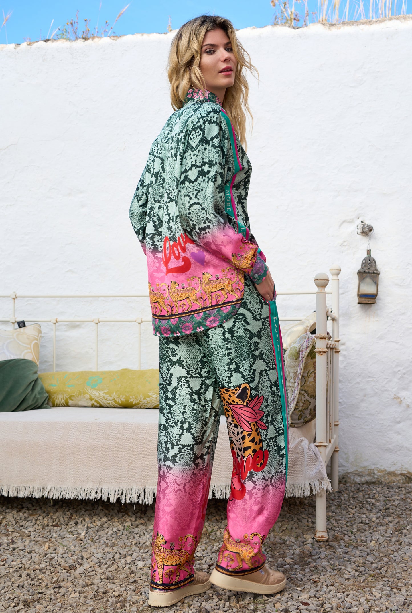 Miss Goodlife Blouse Smile Love Green