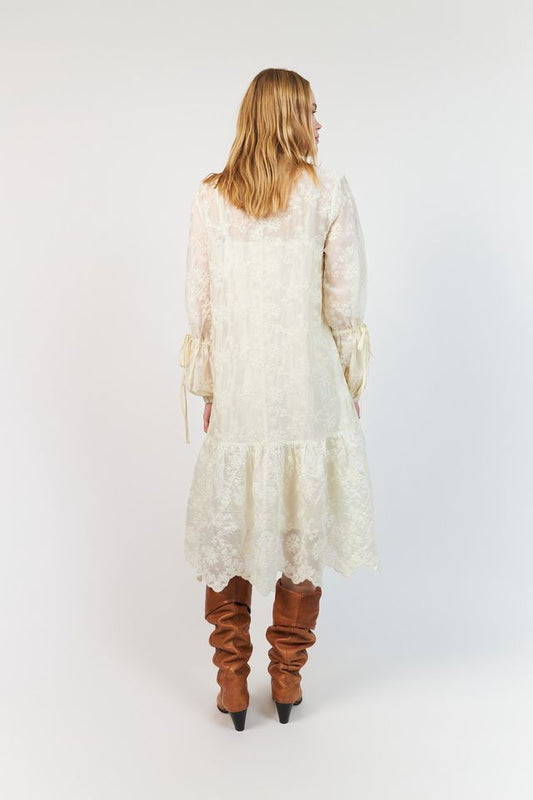 Lolly's Laundry Alanna Maxi Dress Creme