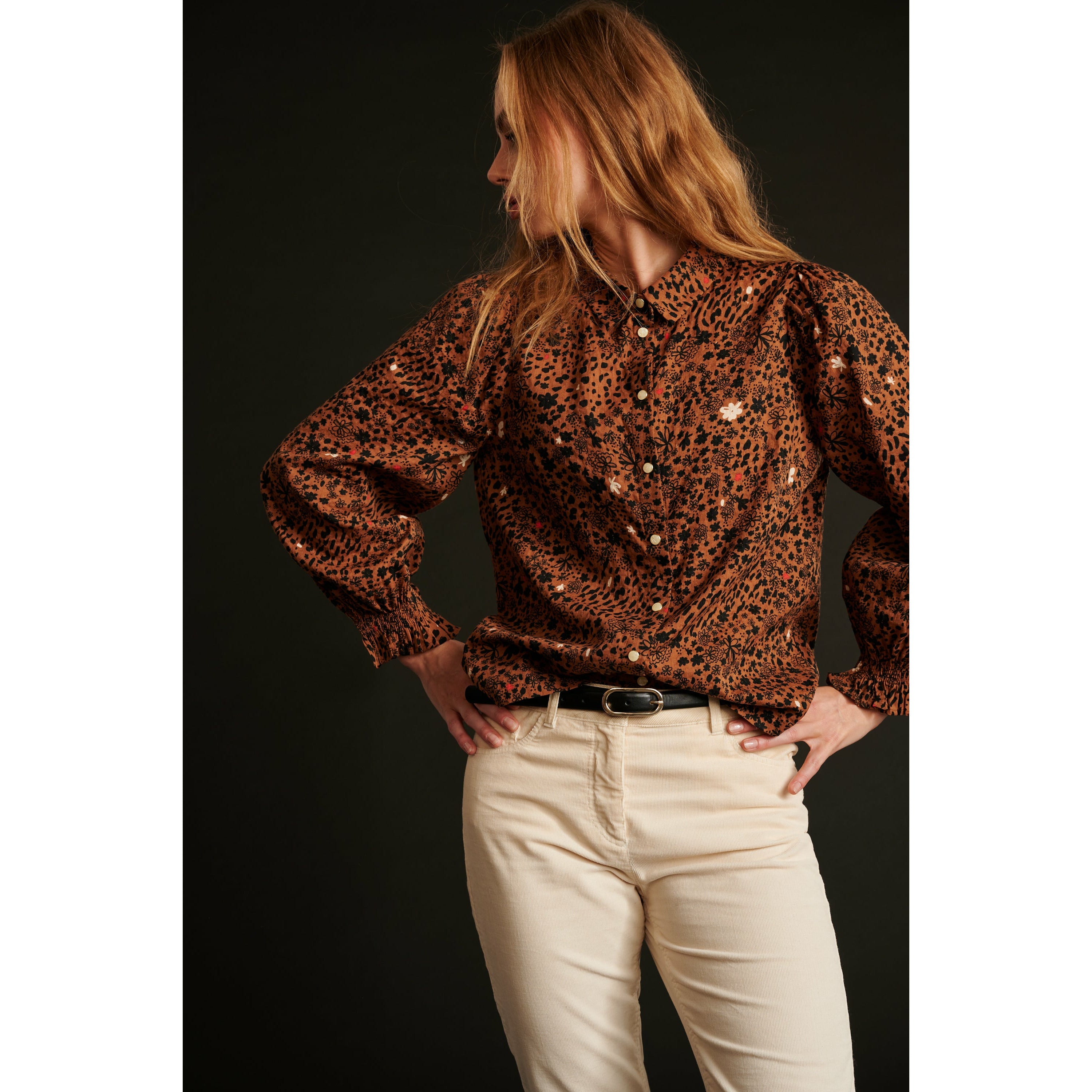 POM BROWN  CITY CHARMS  BLOUSE